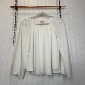 NWOT Elizabeth and James White Flowy Billowy Sleeve Pleated Blouse Size S